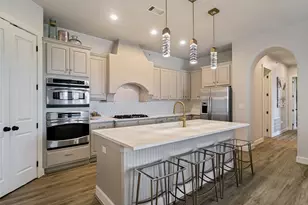 610 Via Ravello, Irving, TX 75039 - Photo 5