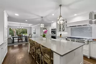 17020 Club Hill Dr, Dallas, TX 75248 - Photo 21