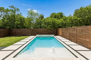 1626 Canada Dr, Dallas, TX 75212 - Photo 31