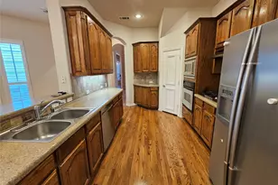 1009 Ricci Ct, Irving, TX 75062 - Photo 13