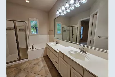 1009 Ricci Court, Irving, TX 75062 - Photo 7