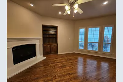 1009 Ricci Court, Irving, TX 75062 - Photo 11