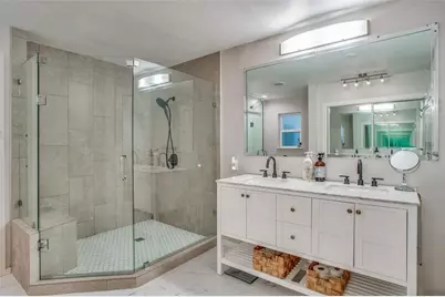 2824 W Kiest Boulevard, Dallas, TX 75233 - Photo 21