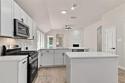 1401 Live Oak Lane, Savannah, TX 76227 - Photo 7