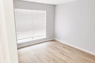 8110 Skillman St, Dallas, TX 75231 - Photo 5