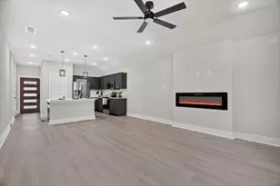 461 Peace Lily Wy, Tolar, TX 76476 - Photo 3