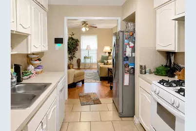 3122 Lark Lane, Irving, TX 75062 - Photo 7
