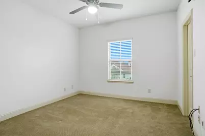 667 Creekway Drive, Irving, TX 75039 - Photo 25