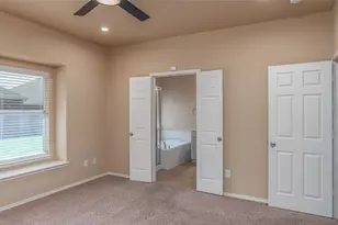 1405 Samantha Creek Dr, Little Elm, TX 75068 - Photo 9