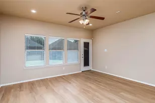 1405 Samantha Creek Dr, Little Elm, TX 75068 - Photo 5