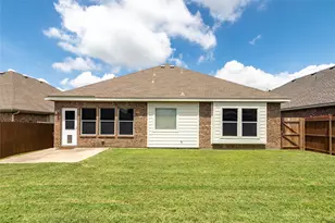 1405 Samantha Creek Dr, Little Elm, TX 75068 - Photo 17