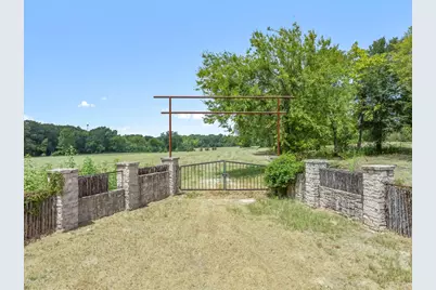 Tbd Wood Street, Athens, TX 75751 - Photo 11