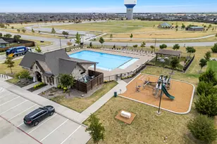 1501 White Water Way, Aubrey, TX 76227 - Photo 35