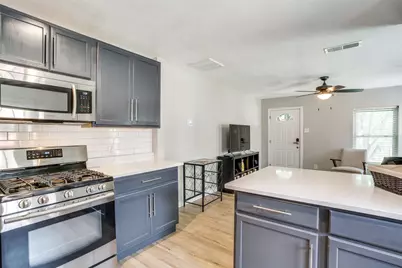 408 N Oak Cliff Boulevard #408 & 410, Dallas, TX 75208 - Photo 7