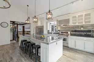 8600 San Fernando Way, Dallas, TX 75218 - Photo 11