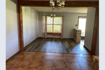 603 W 11th Street, Clarksville, TX 75426 - Photo 5
