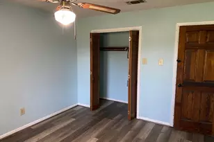 603 W 11th St, Clarksville, TX 75426 - Photo 19