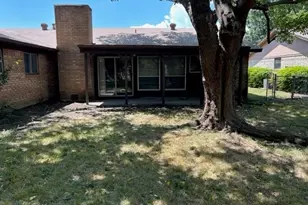 1226 Crescent St, Denton, TX 76201 - Photo 3