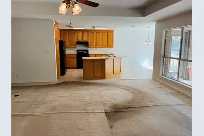 6703 Lejeune Court, Granbury, TX 76049 - Photo 13