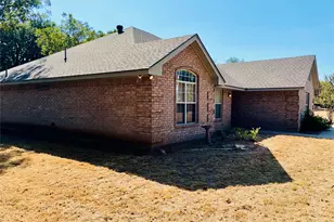 6703 Le Jeune Ct, Granbury, TX 76049 - Photo 5