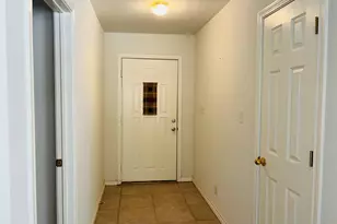 6703 Le Jeune Ct, Granbury, TX 76049 - Photo 9