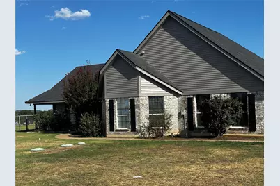 1000 Isa Way, Tolar, TX 76476 - Photo 3