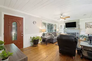 1515 Francis St, Carrollton, TX 75006 - Photo 5