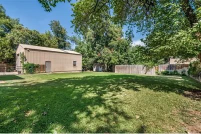 1515 Francis Street, Carrollton, TX 75006 - Photo 23