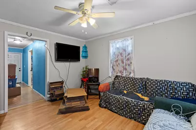 1412 Oaklawn Street, Bellmead, TX 76705 - Photo 3