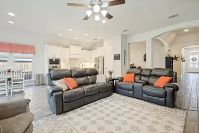 8629 Lake Arrowhead Trail, McKinney, TX 75071 - Photo 11