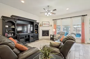 8629 Lake Arrowhead Trl, McKinney, TX 75071 - Photo 9