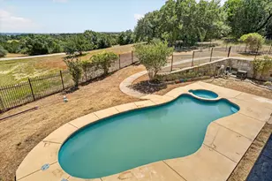 6305 Carnegie Ct, Cleburne, TX 76033 - Photo 23