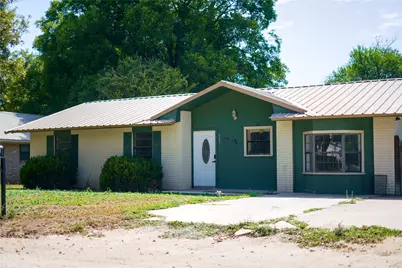 905 N 9th Street, San Saba, TX 76877 - Photo 1