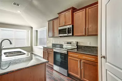 4936 Lemon Grove Drive, Fort Worth, TX 76135 - Photo 13