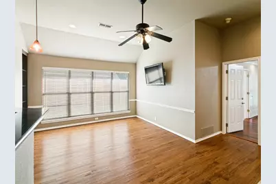 10228 Fieldcrest Drive, Benbrook, TX 76126 - Photo 9