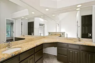 10228 Fieldcrest Dr, Benbrook, TX 76126 - Photo 17