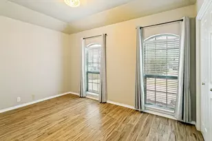 10228 Fieldcrest Dr, Benbrook, TX 76126 - Photo 19