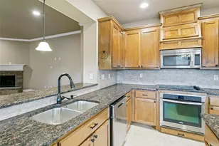 308 Pecos Dr, Burleson, TX 76028 - Photo 13