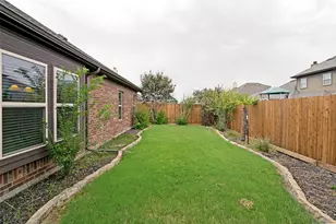 308 Pecos Dr, Burleson, TX 76028 - Photo 29