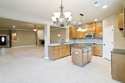 308 Pecos Drive, Burleson, TX 76028 - Photo 7