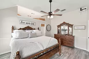204 Cloverdale St, Hillsboro, TX 76645 - Photo 15