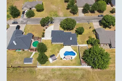 204 Cloverdale Street, Hillsboro, TX 76645 - Photo 35