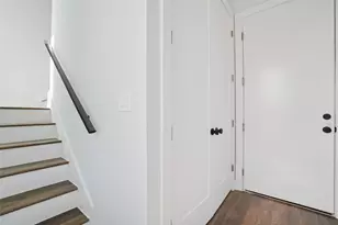 341 Bryan, Denton, TX 76201 - Photo 5
