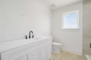 341 Bryan, Denton, TX 76201 - Photo 25