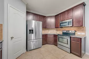 5836 Sunny Meadow Ln, Grand Prairie, TX 75052 - Photo 13