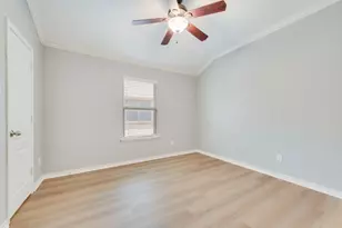 5836 Sunny Meadow Ln, Grand Prairie, TX 75052 - Photo 23