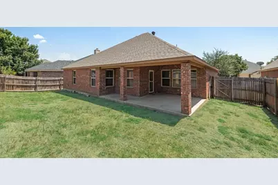 5836 Sunny Meadow Lane, Grand Prairie, TX 75052 - Photo 27