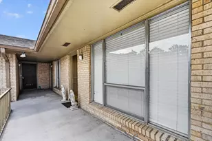 11116 Valleydale Dr, Dallas, TX 75230 - Photo 5
