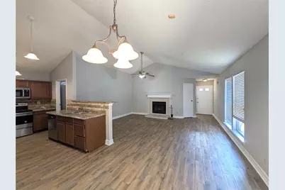 323 Teakwood Lane, Lewisville, TX 75067 - Photo 11
