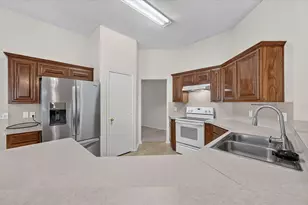 8001 Mourning Dove Dr Dr, Arlington, TX 76002 - Photo 7